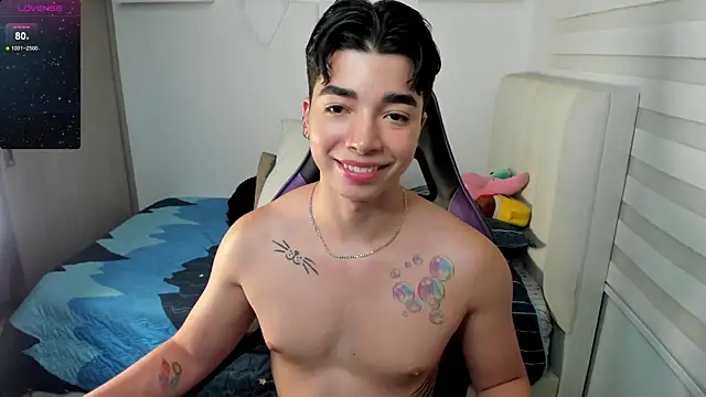 santy7v7 online show from October 22, 1:22 pm