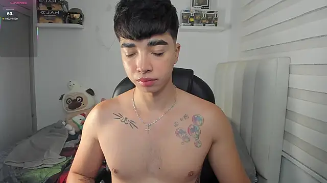 santy7v7 online show from April 10, 1:27 pm