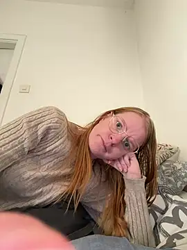 Snapshot of jannis1992 chatting on June 12, 3:49 am jannis1992 online show from June 12, 3:49 am