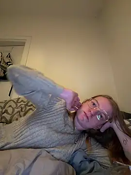 Snapshot of jannis1992 chatting on June 18, 8:13 pm jannis1992 online show from June 18, 8:13 pm