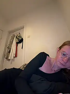 Snapshot of jannis1992 chatting on July 26, 6:26 pm jannis1992 online show from July 26, 6:26 pm