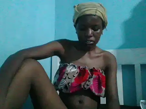 Snapshot of sweetchic_ chatting on February 27, 5:15 pm sweetchic online show from February 27, 5:15 pm