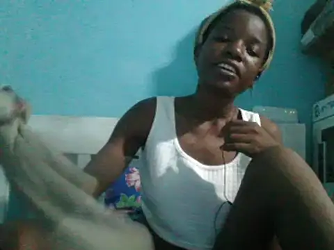 Snapshot of sweetchic_ chatting on March 11, 6:30 pm sweetchic online show from March 11, 6:30 pm