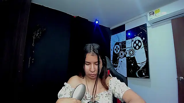 Snapshot of Lia_sarahi chatting on February 8, 11:22 am Lia sarahi online show from February 8, 11:22 am