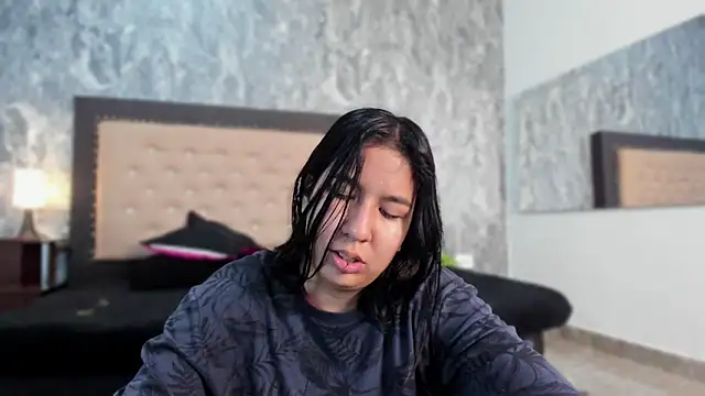 Snapshot of Lia_sarahi chatting on March 10, 12:04 pm Lia sarahi online show from March 10, 12:04 pm