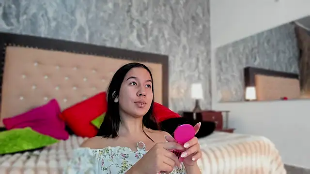 Snapshot of Lia_sarahi chatting on March 12, 11:20 am Lia sarahi online show from March 12, 11:20 am