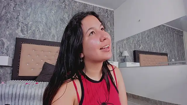 Lia sarahi online show from November 20, 11:43 am