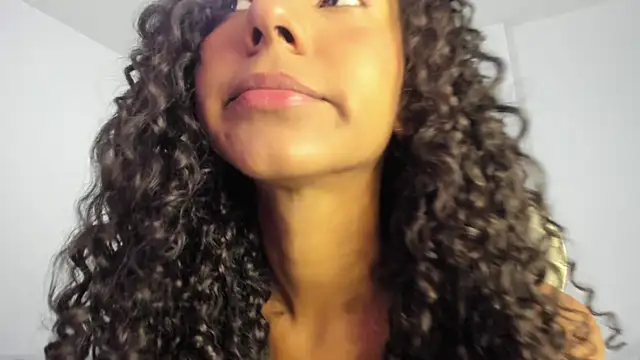 Snapshot of khaliope chatting on April 18, 7:58 pm khaliope online show from April 18, 7:58 pm