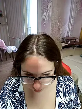 DienkaGreen online show from December 7, 4:09 am