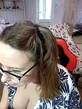 DienkaGreen online show from December 25, 8:07 am