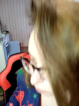 DienkaGreen online show from January 12, 8:04 am