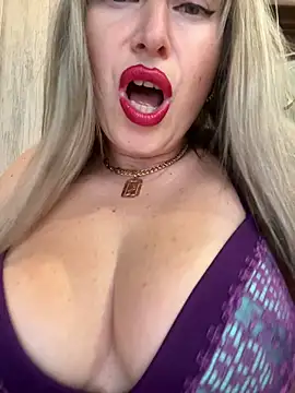 Kittenforyou online show from February 11, 1:05 pm