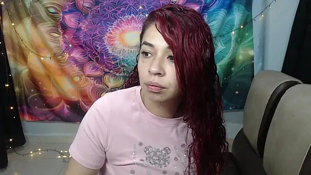 Snapshot of Alexxx_andr4 chatting on February 10, 2:08 am Alexxx andr4 online show from February 10, 2:08 am