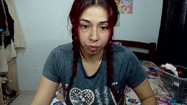 Snapshot of Alexxx_andr4 chatting on March 22, 9:42 pm Alexxx andr4 online show from March 22, 9:42 pm