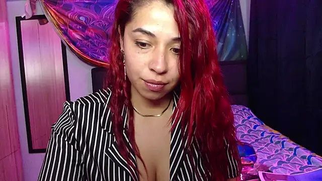 Snapshot of Alexxx_andr4 chatting on November 8, 1:28 am Alexxx andr4 online show from November 8, 1:28 am