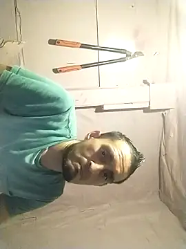 Snapshot of Wero4200 chatting on September 10, 7:52 am Wero4200 online show from September 10, 7:52 am