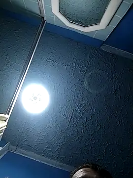 Snapshot of Wero4200 chatting on October 22, 8:52 pm Wero4200 online show from October 22, 8:52 pm