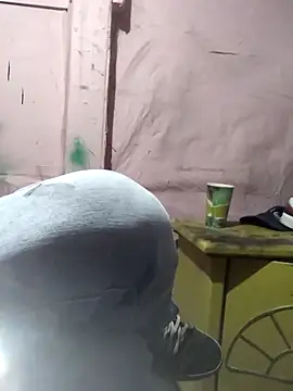 Snapshot of Wero4200 chatting on October 25, 1:07 pm Wero4200 online show from October 25, 1:07 pm