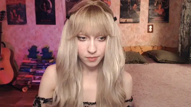 Friendly Ellie online show from February 4, 12:11 pm