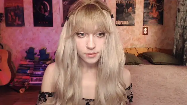 Friendly Ellie online show from February 12, 11:09 pm