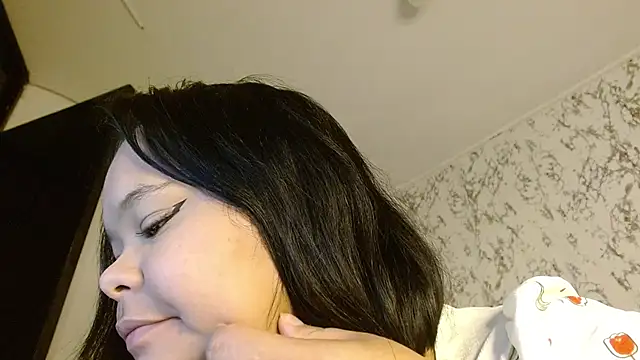 sexychubby    online show from November 21, 7:01 pm