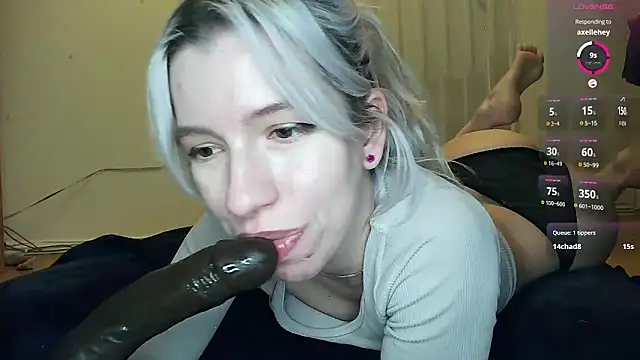 Snapshot of cruellagoth666 chatting on June 27, 1:43 am cruellagoth666 online show from June 27, 1:43 am