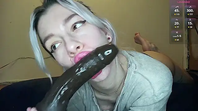 Snapshot of cruellagoth666 chatting on July 15, 1:44 am cruellagoth666 online show from July 15, 1:44 am