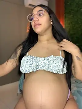 Amandanauty online show from March 5, 2:57 am