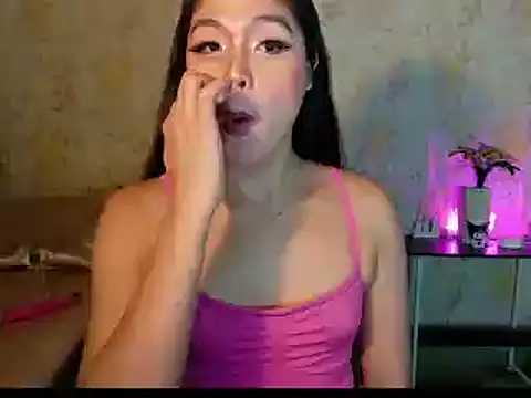 Snapshot of OdessaBODY chatting on December 2, 10:05 pm OdessaBODY online show from December 2, 10:05 pm