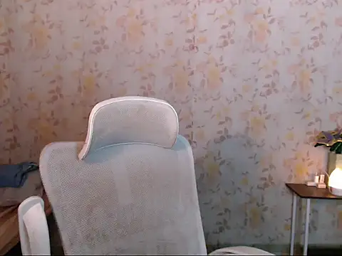 Snapshot of OdessaBODY chatting on February 14, 11:12 pm OdessaBODY online show from February 14, 11:12 pm