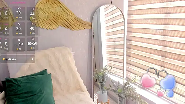 Snapshot of EmmaFerrary chatting on November 12, 4:40 pm EmmaFerrary online show from November 12, 4:40 pm