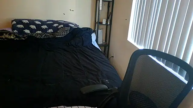 alexiajames99 online show from May 27, 11:13 pm