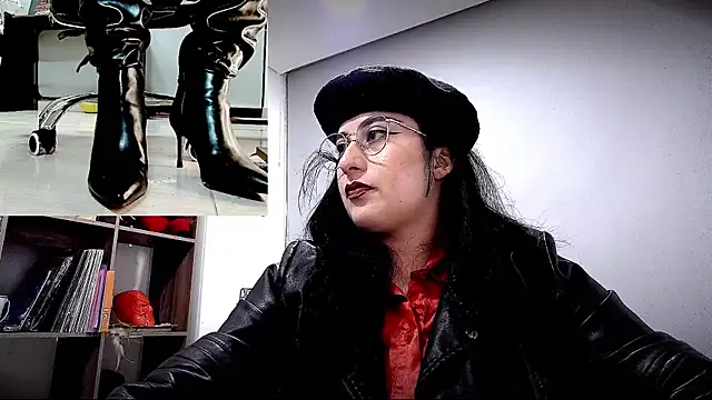 Scarlett Sen online show from February 25, 1:32 pm