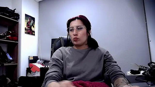 Scarlett Sen online show from April 28, 2:44 pm