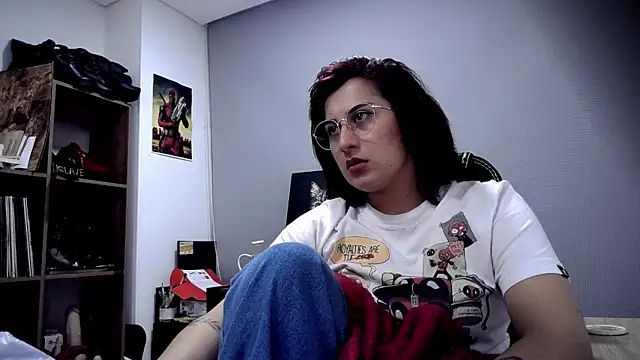 Snapshot of Scarlett_Sen chatting on May 1, 2:54 pm Scarlett Sen online show from May 1, 2:54 pm