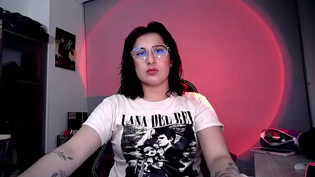 Snapshot of Scarlett_Sen chatting on May 7, 4:34 pm Scarlett Sen online show from May 7, 4:34 pm