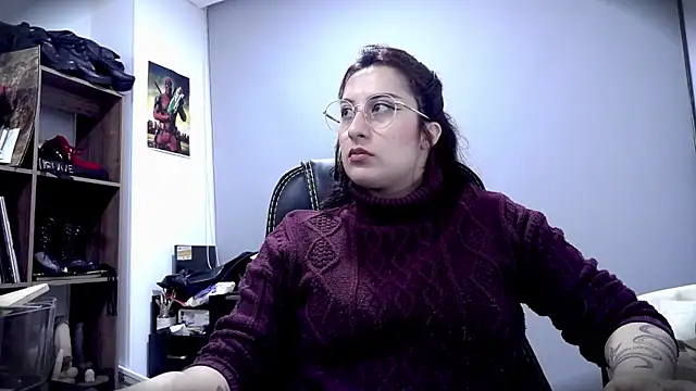 Snapshot of Scarlett_Sen chatting on May 22, 2:55 pm Scarlett Sen online show from May 22, 2:55 pm