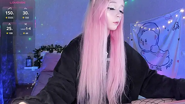 Snapshot of Misty_Shadow chatting on May 23, 11:09 pm Misty Shadow online show from May 23, 11:09 pm