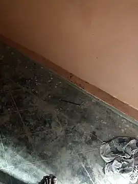 khilkhiladi online show from February 20, 3:45 am