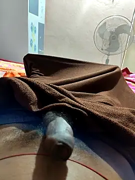 khilkhiladi online show from October 28, 9:24 am