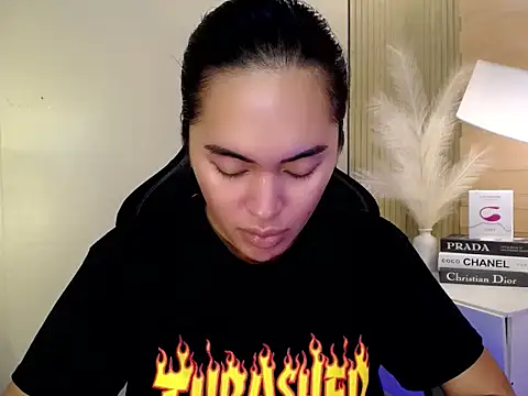 HeavenlyStar online show from December 11, 12:44 pm