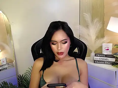 HeavenlyStar online show from January 26, 8:45 pm