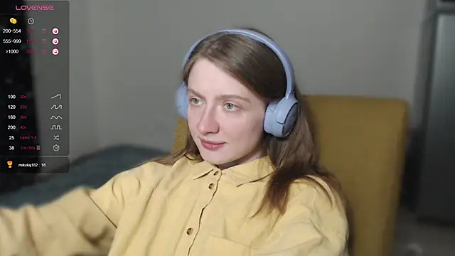 Snapshot of mollytuck chatting on December 8, 1:58 pm mollytuck online show from December 8, 1:58 pm