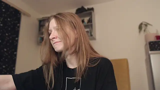 Snapshot of mollytuck chatting on January 4, 2:04 pm mollytuck online show from January 4, 2:04 pm