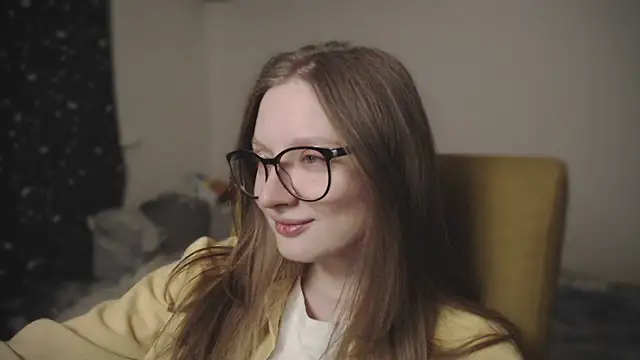 Snapshot of mollytuck chatting on February 2, 2:02 pm mollytuck online show from February 2, 2:02 pm