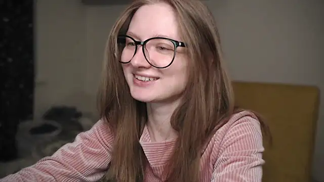 Snapshot of mollytuck chatting on February 9, 1:46 pm mollytuck online show from February 9, 1:46 pm