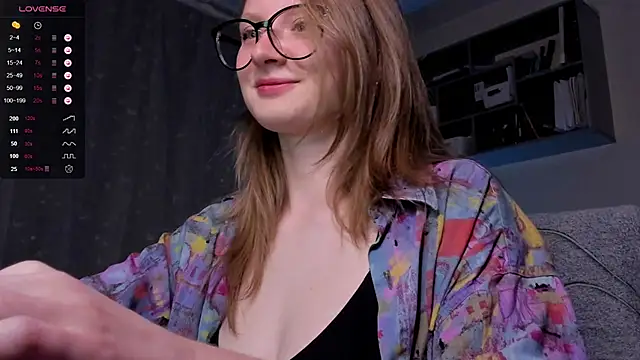 Snapshot of mollytuck chatting on September 15, 4:40 pm mollytuck online show from September 15, 4:40 pm