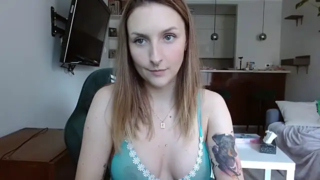 illusorycat online show from October 21, 10:38 am