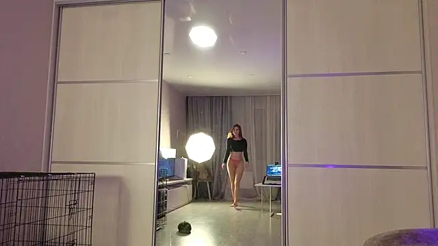 LovelyKatea online show from November 25, 12:49 pm