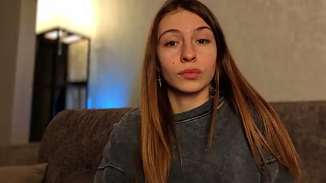 LovelyKatea online show from February 5, 12:43 pm